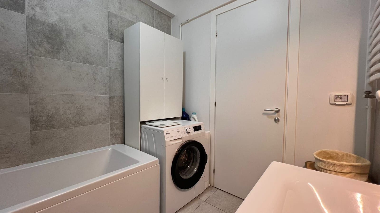 De inchiriat Apartament cu o camera Erou Iancu Nicolae - Poză 5