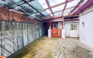 Ghencea – Casă individuală cu mare potențial, poziție excelentă ! - Poză 2