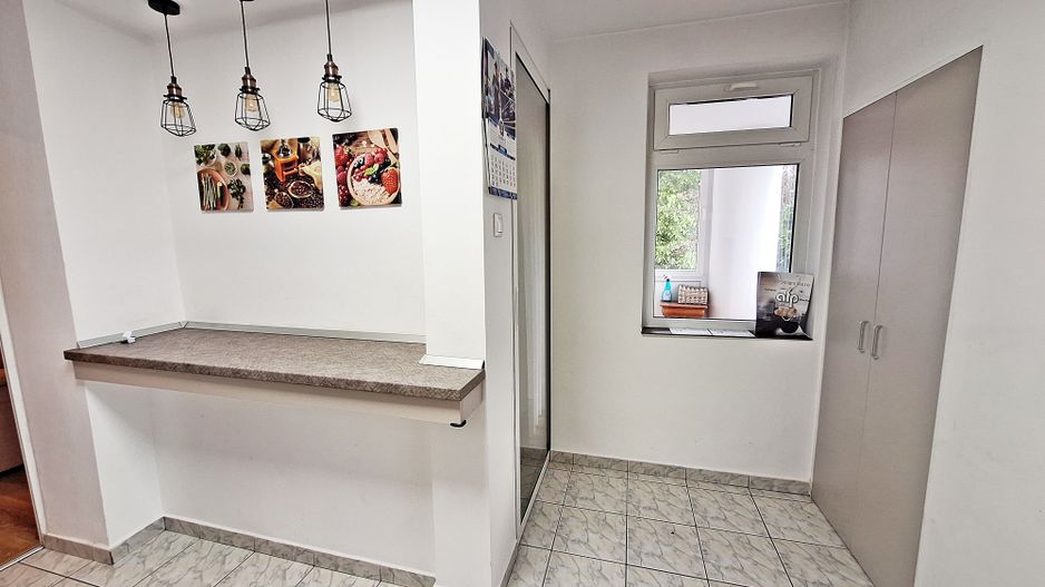 Centrul Civic, aproape de AFI, 3 camere recent renovate/mobilate, 165000 euro - Poză 15
