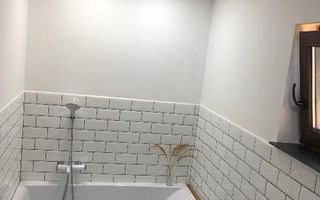 Duplex deosebit cu grădină, terasă amenajată și vedere spre natură. - Poză 9