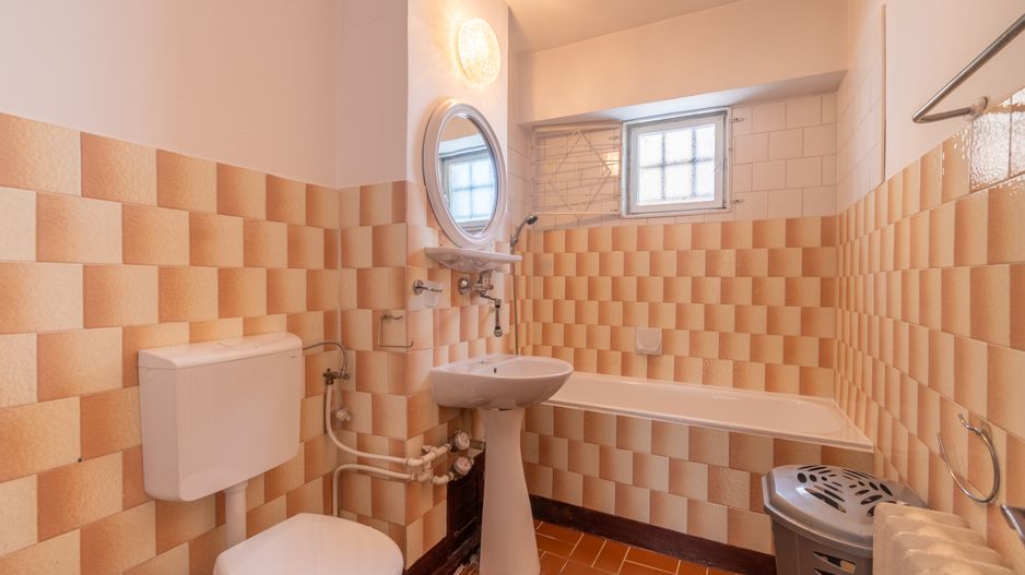 Apartament cu 2 camere decomandat de inchiriat Str.Bucuresti, 60mp - Poză 11