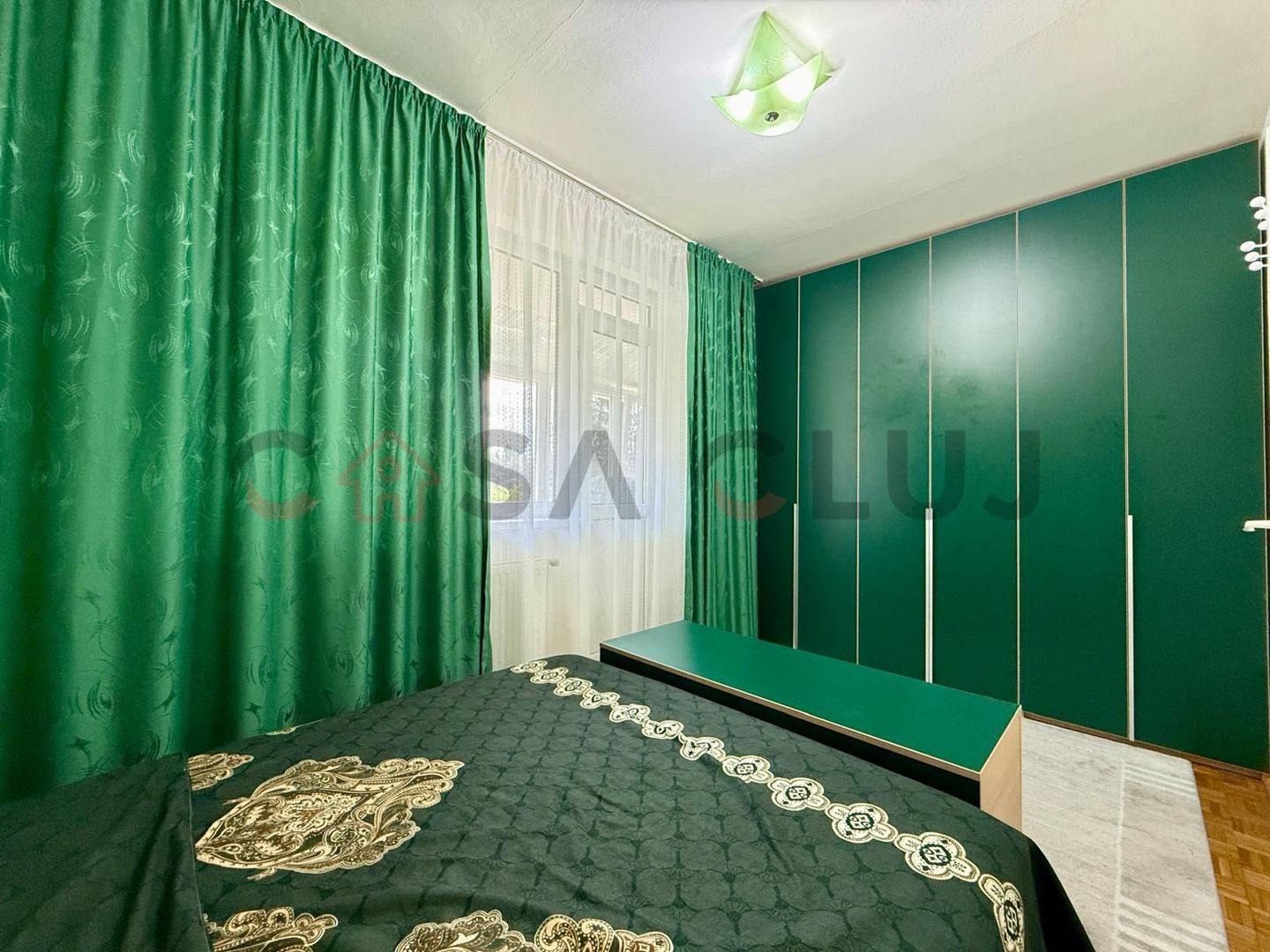 3 camere, la cheie, zona Transilvania College Gheorgheni - Poză 4