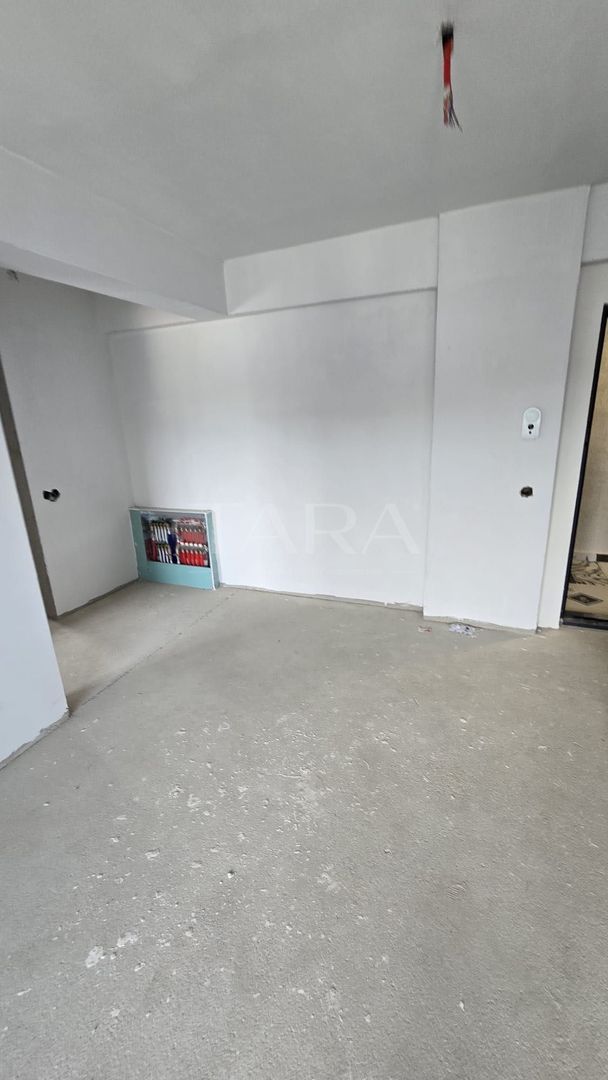 Pret avantajos! Vanzare apartament cu terasă și view spre Cluj, Baciu. - Poză 4