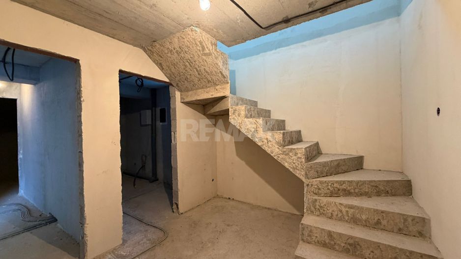 Duplex Hi-Tech Pașcani, 230 m2 - Poză 14