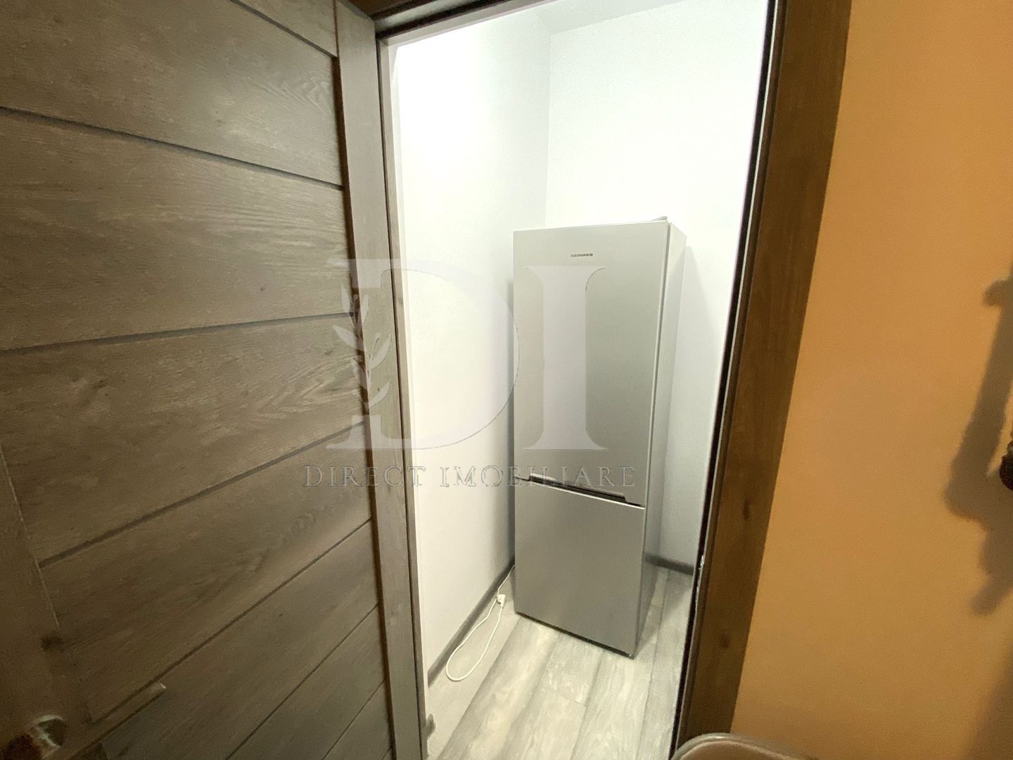 Apartament la cheie / etaj intermediar / Zona Terra - Poză 8