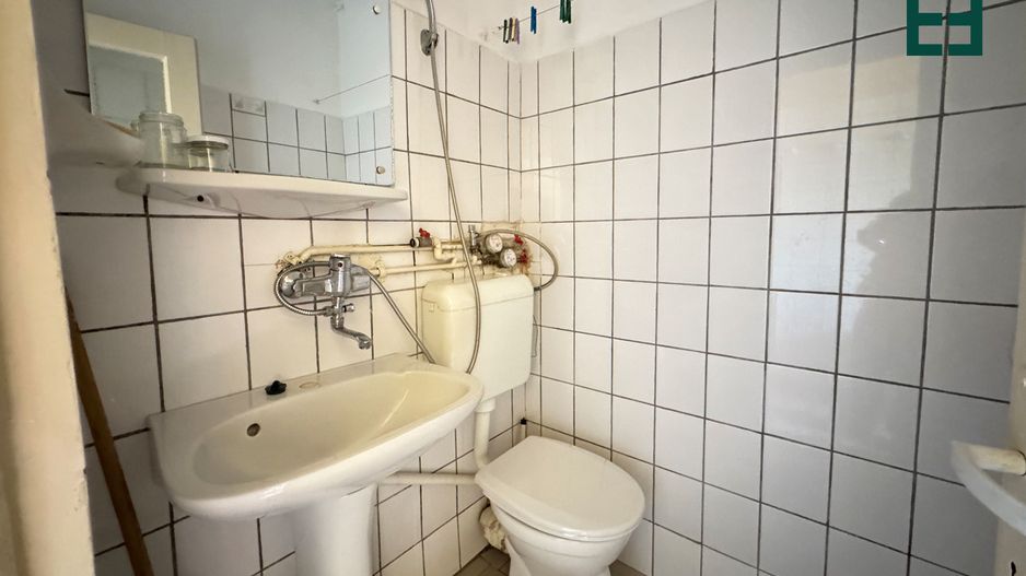 Garsonieră etaj 2 – Zona Complexul Studențesc - Timișoara - Poză 6