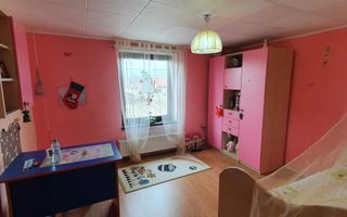 Casa cu 1064 mp teren, ideala pentru pensiune - Poză 23