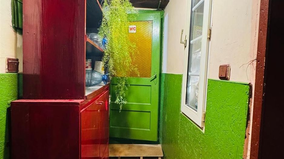 Apartament la curte comuna ULTRACENTRAL - Poză 5