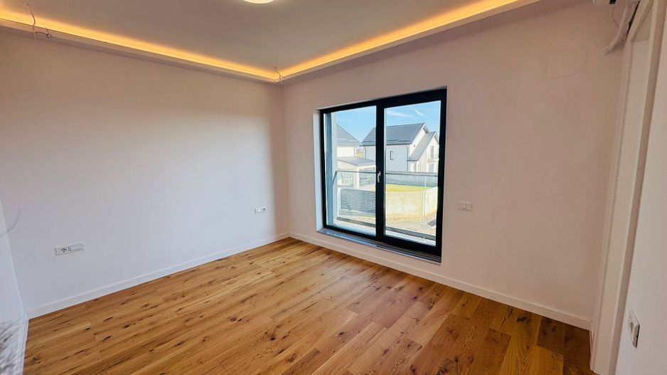 Vila P+1+M 5 camere Popesti-Leordeni-Centura A0 - Poză 18