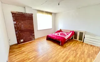 Casa în centrul or.Ialoveni - Poză 12