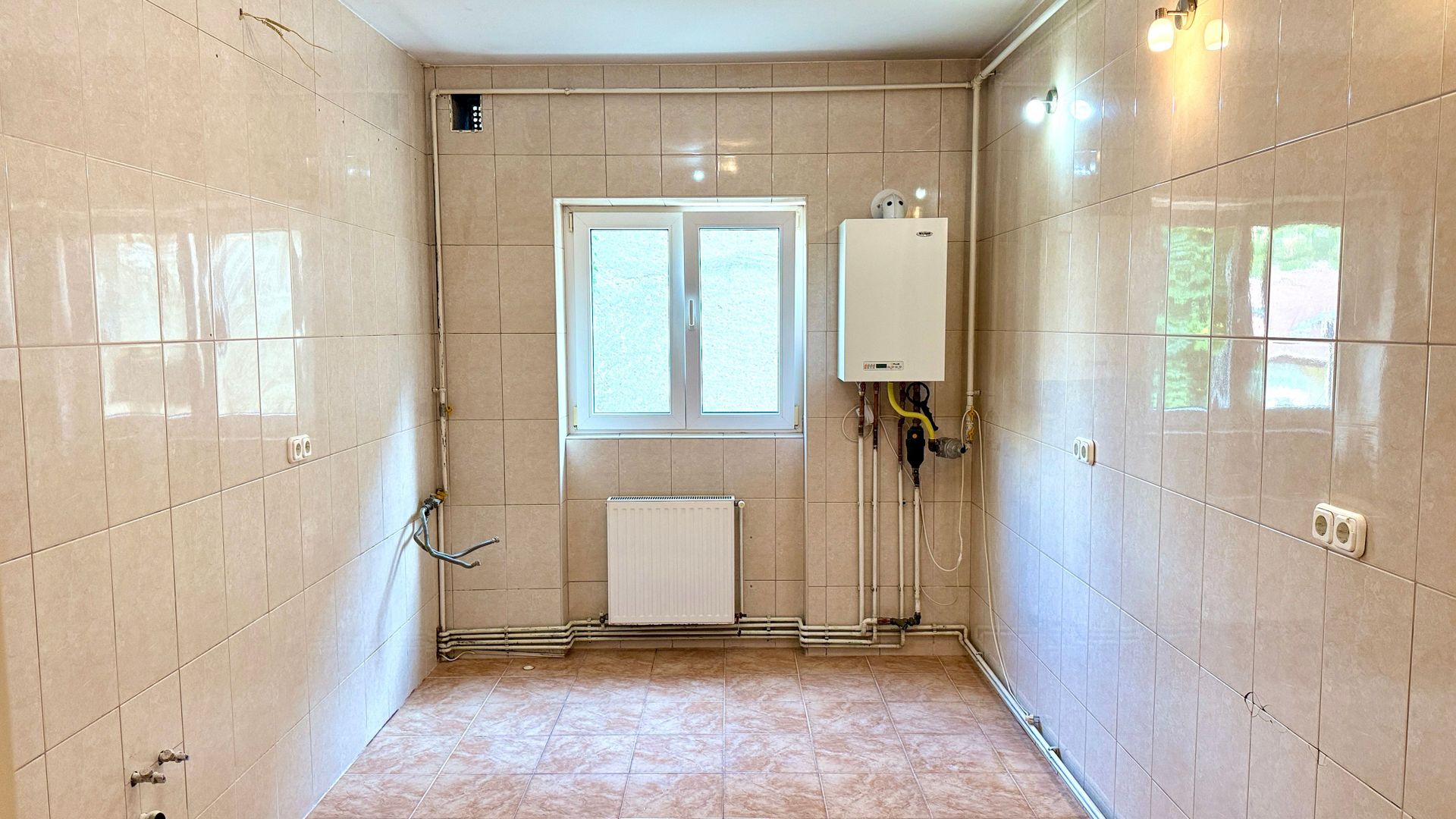 Apartament 4 camere Victoriei, Casa Vernescu, garaj, centrala, comision 0 ! - Poză 13