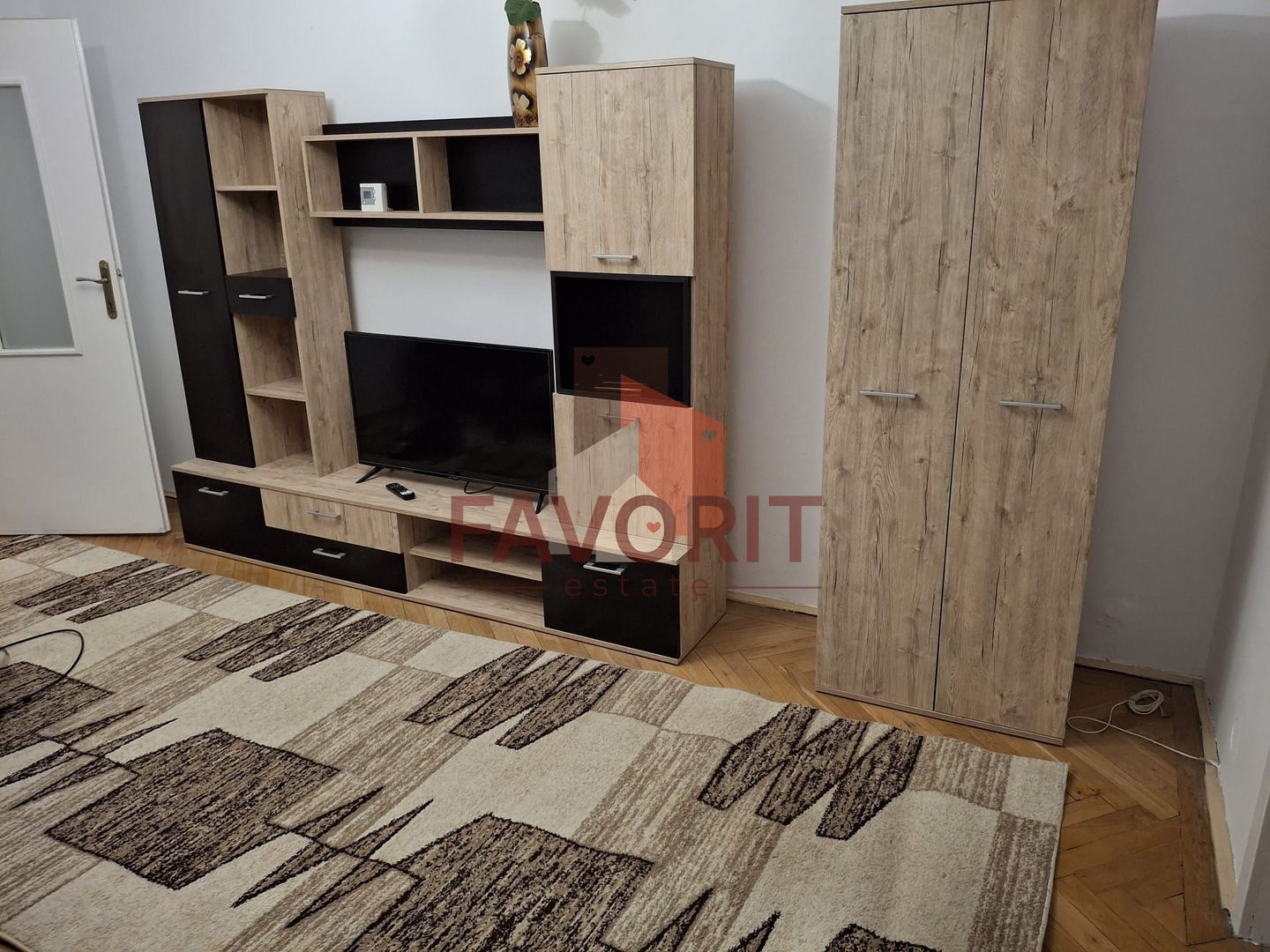 2 camere | centrala proprie | mobilat si utilat | zona excelenta | - Poză 1