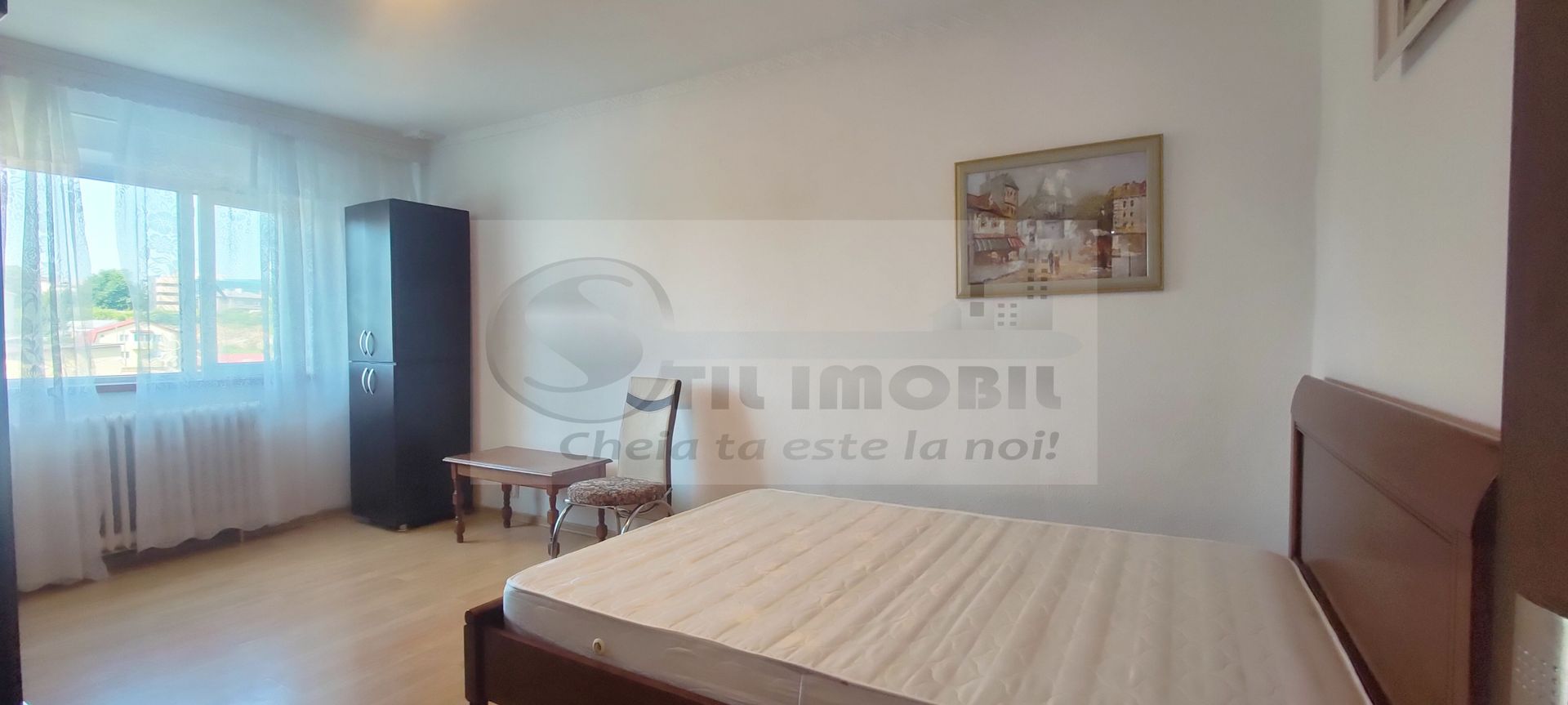 APARTAMENT 2 CAMERE DECOMANDAT PODU DE FIER UMF - Poză 1