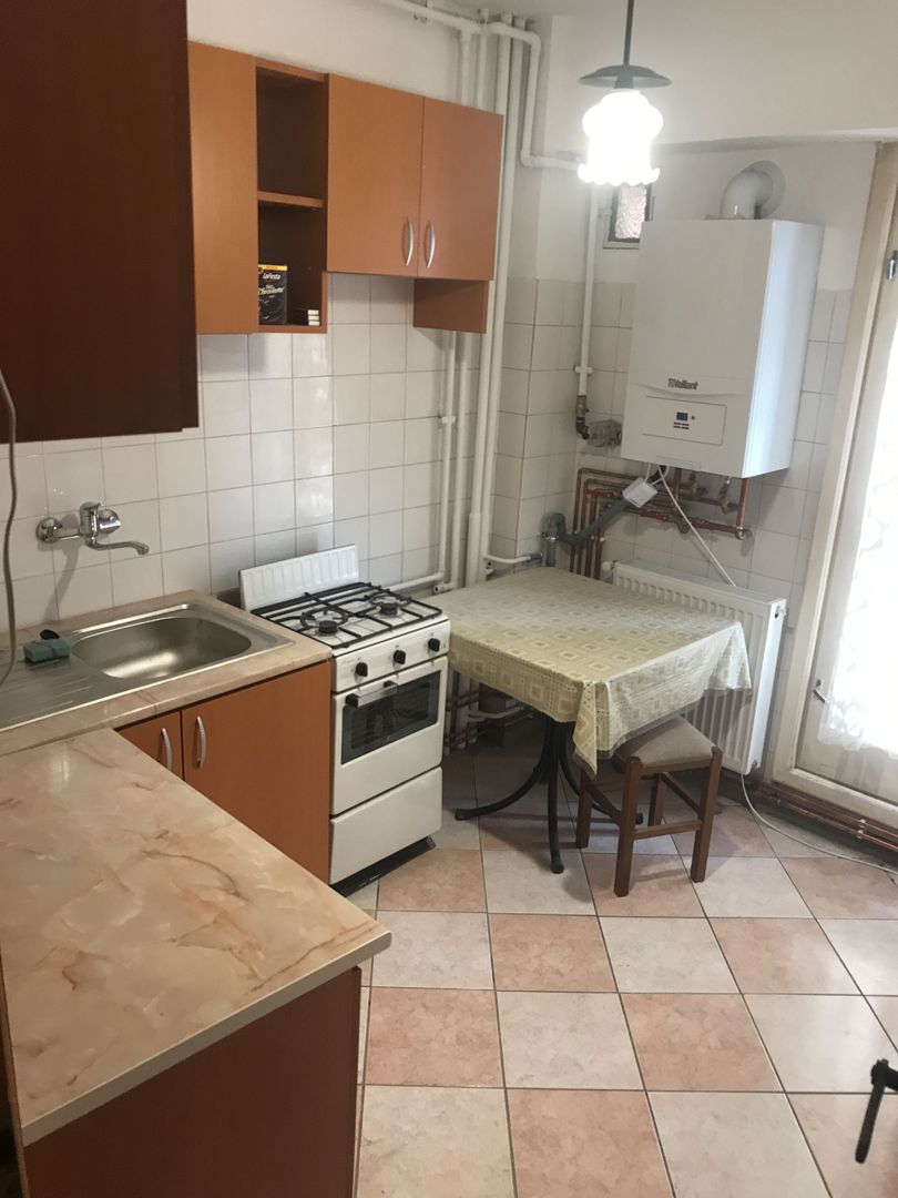 Decomandat | Etaj 2/7 | Centrală proprie | Zona Lipovei-Dedeman - Poză 7