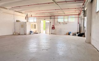 Hală industrială de închiriat în Arad – 600 mp, parcare - Poză 4