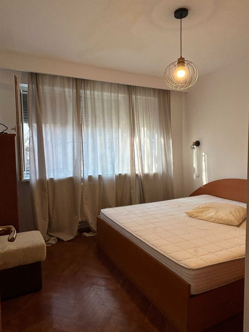 Apartament 2 camere renovat la intrarea în Cișmigiu / bloc reabilitat - Poză 6