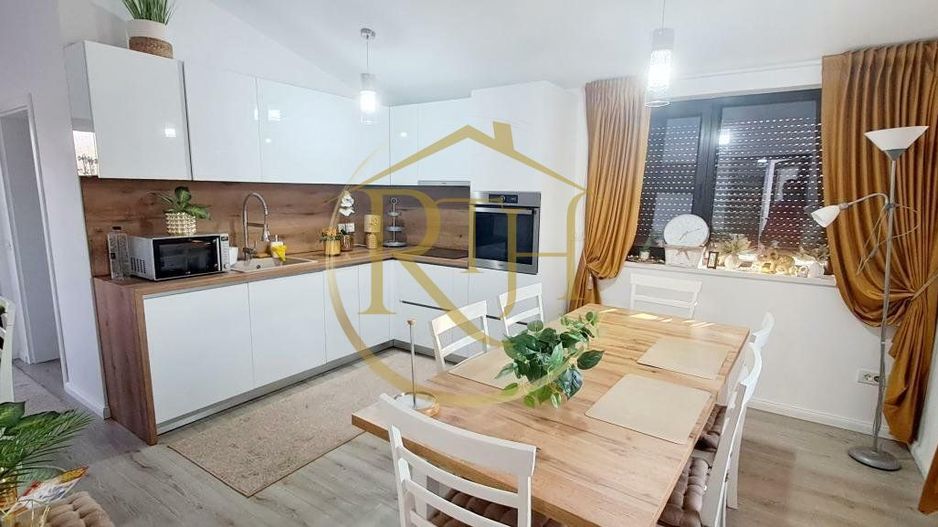 Vând casă  vila cu 5 camere,in Giroc ,materiale premium,comision ,0' - Poză 5