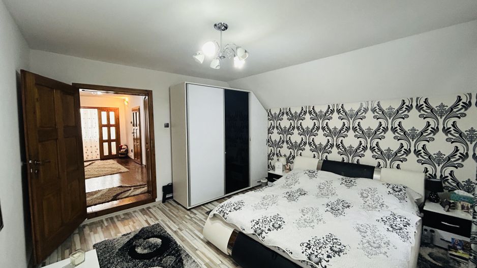 Casă individuală de vânzare în Sibiu – 150 mp utili, curte proprie - Poză 11