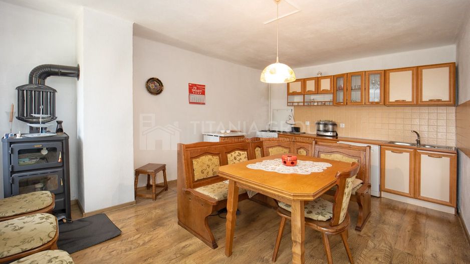 Casa de vanzare cu 5 camere, Feldiora, comision 0 - Poză 4