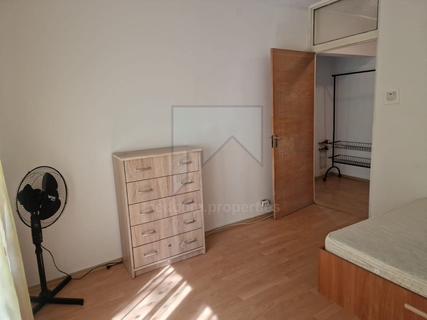 Vanzare apartament 3 camere Sebastian - Prosper - Poză 5