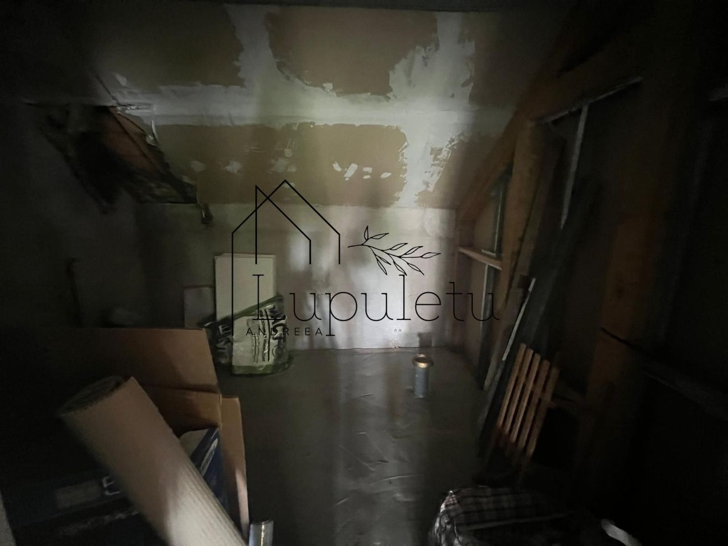 Casă de Vanzare | 200 MPU | Teren 305 MPU | Ultracentral - Poză 21