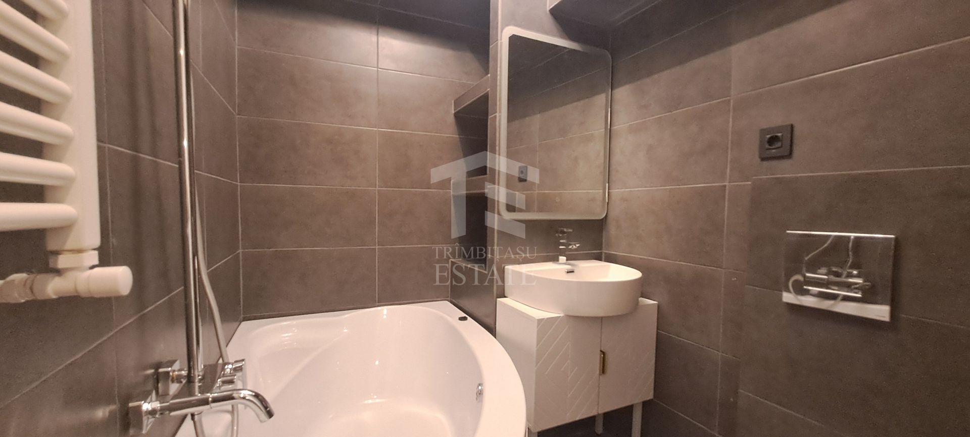 3 camere | Modern | Parcare - Poză 8