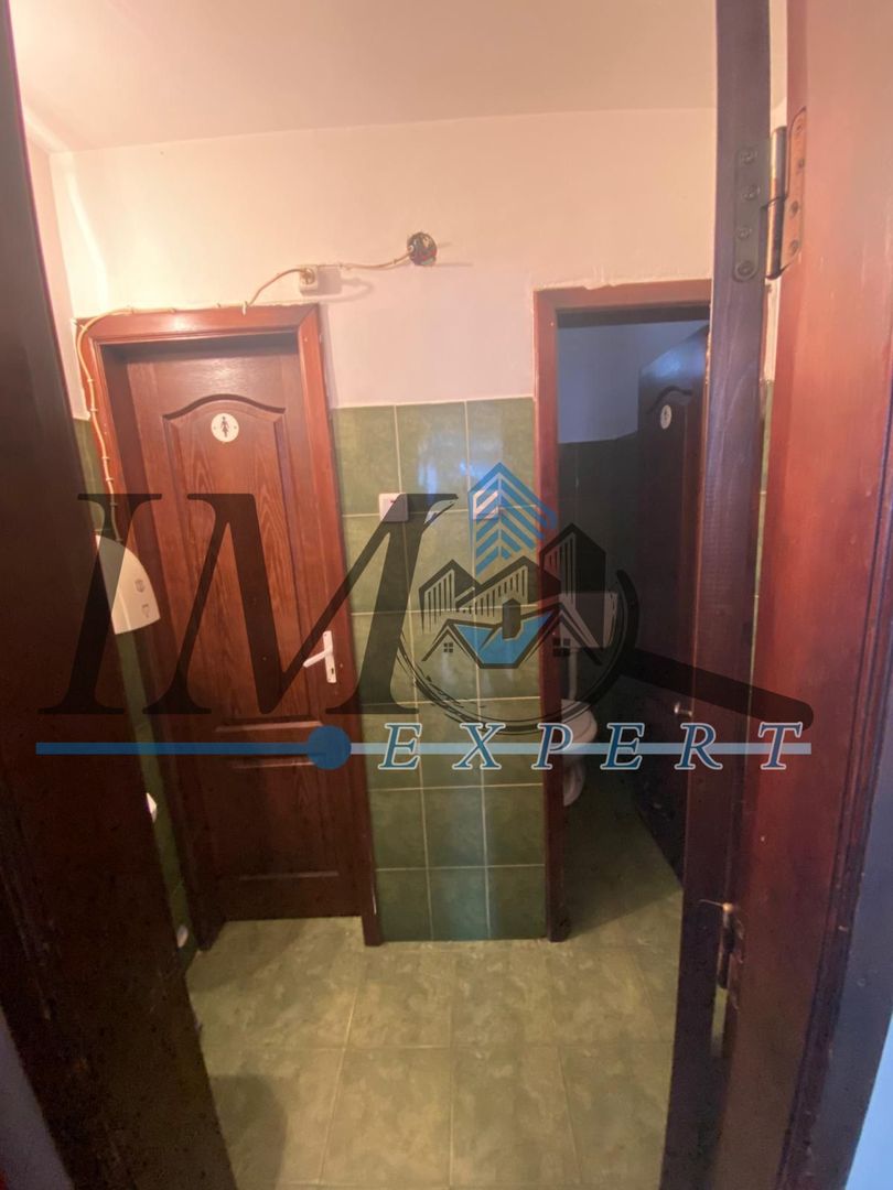 Spatiu Comercial de vanzare in zona Centrala Teius - Poză 4