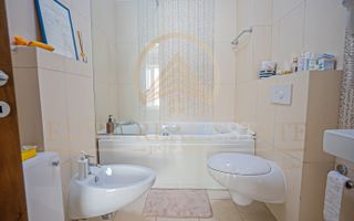 Apartament 2 camere, vedere frontală lac, in Statiunea  Mamaia, - Poză 24