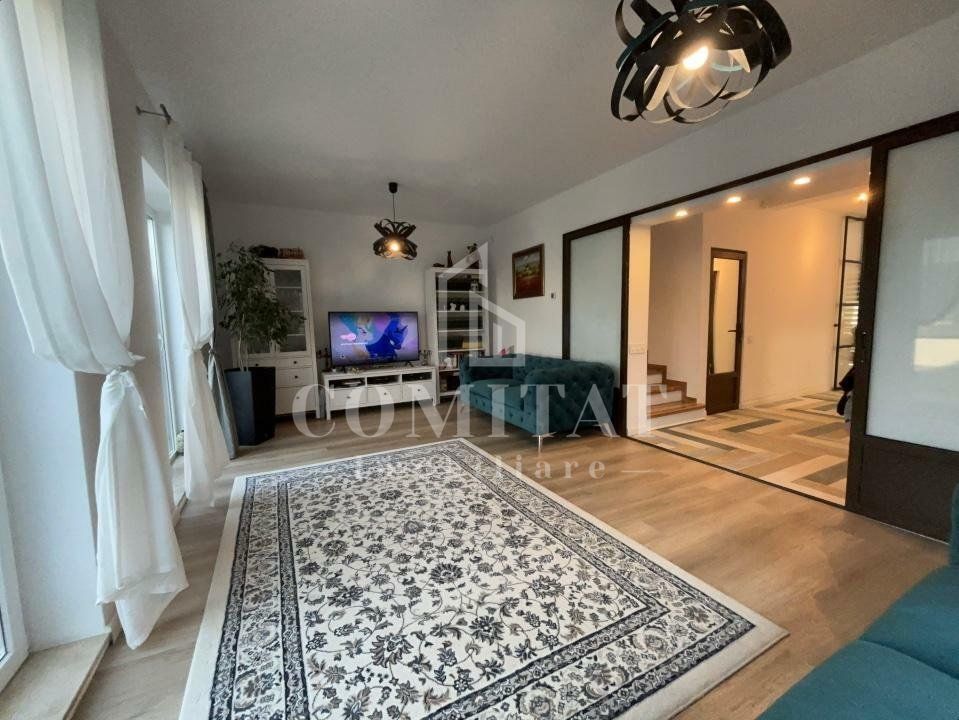 Casă modernă tip duplex | cartier Europa - Poză 1