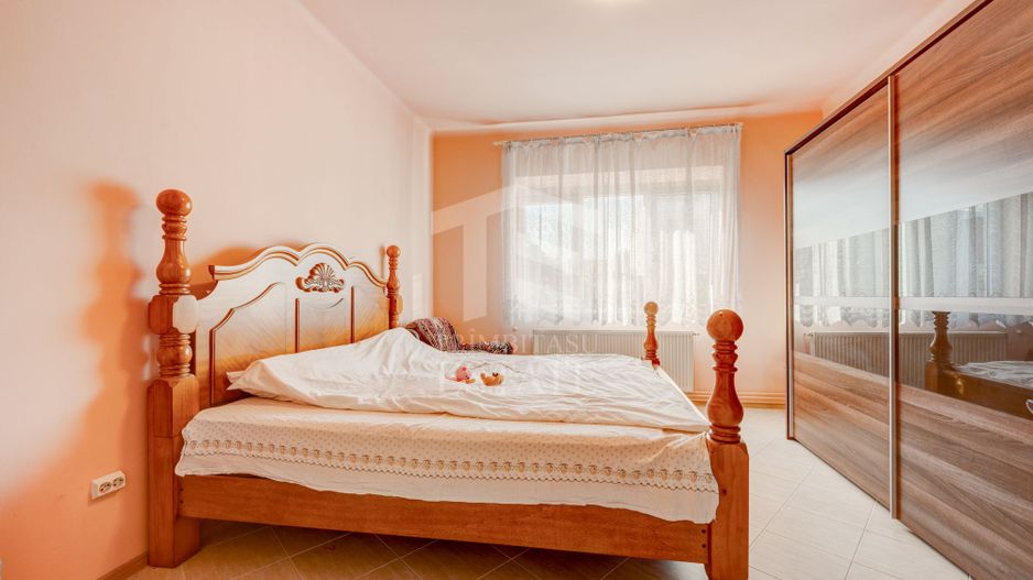 Zona C Calarrasilor ,apartament în imobil interbelic - Poză 12