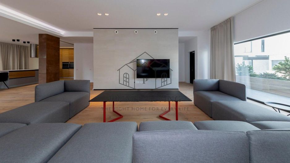 VILA CU 5 DORMITOARE + BIROU LA INCHIRIERE LANGA BRITISH SCHOOL - Poză 19