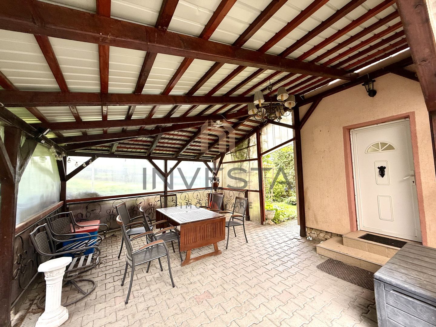 Casă premium de închiriat în Borhanci , grădină spectaculoasa! - Poză 16