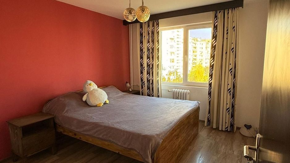 Apartament 4 camera Crangasi - Poză 2