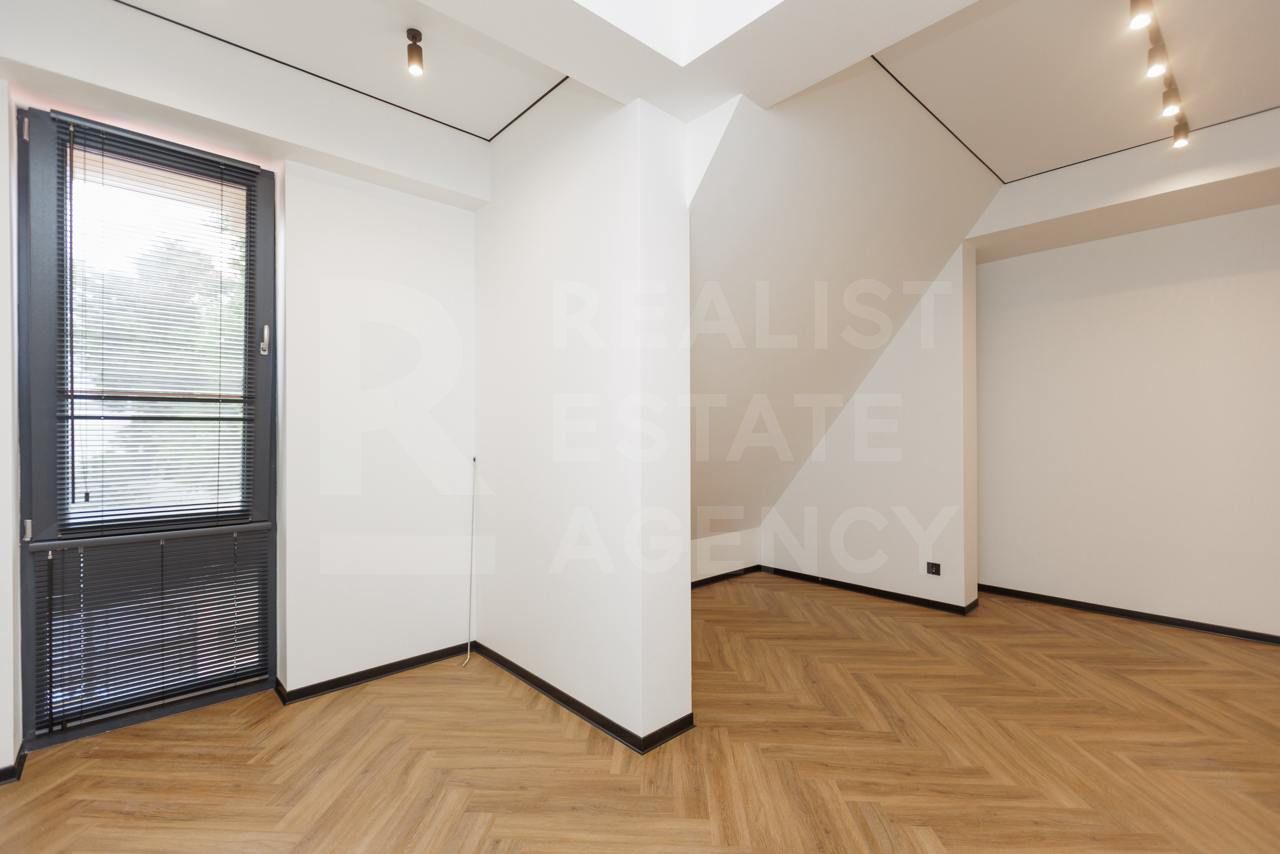 Chirie, apartament, 5 camere, str. Lacului, Centru - Poză 19