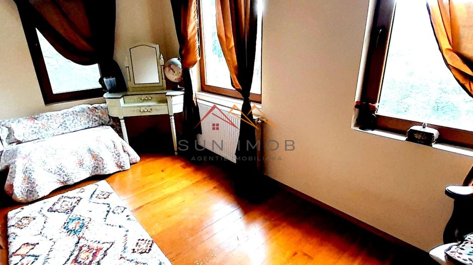 Casa 5 camere, D+P+M, ultracentral, zona deosebita, Campina, Prahova - Poză 13