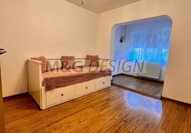 Apartament 3 camere  Lipovei - Poză 3