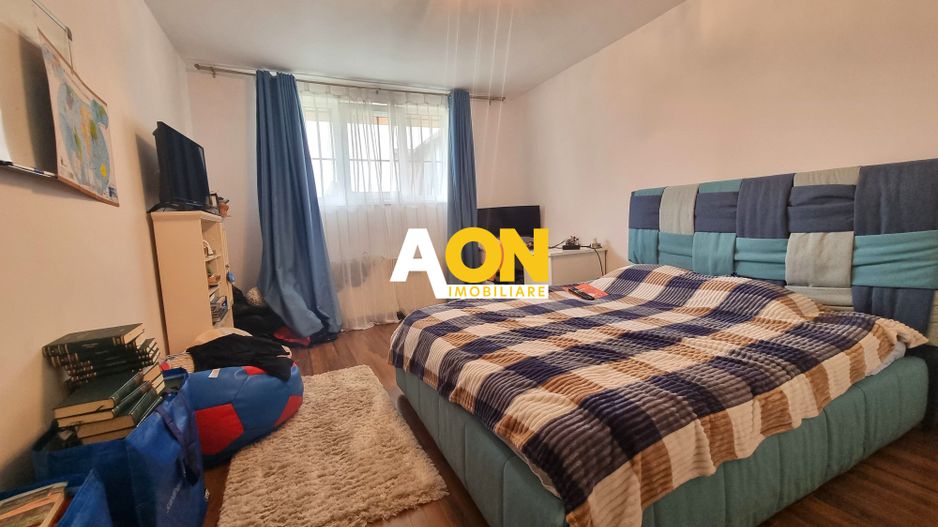 Apartament 4 camere, 102 mp utili, la vila, cu 100 mp teren, Cetate - Poză 6