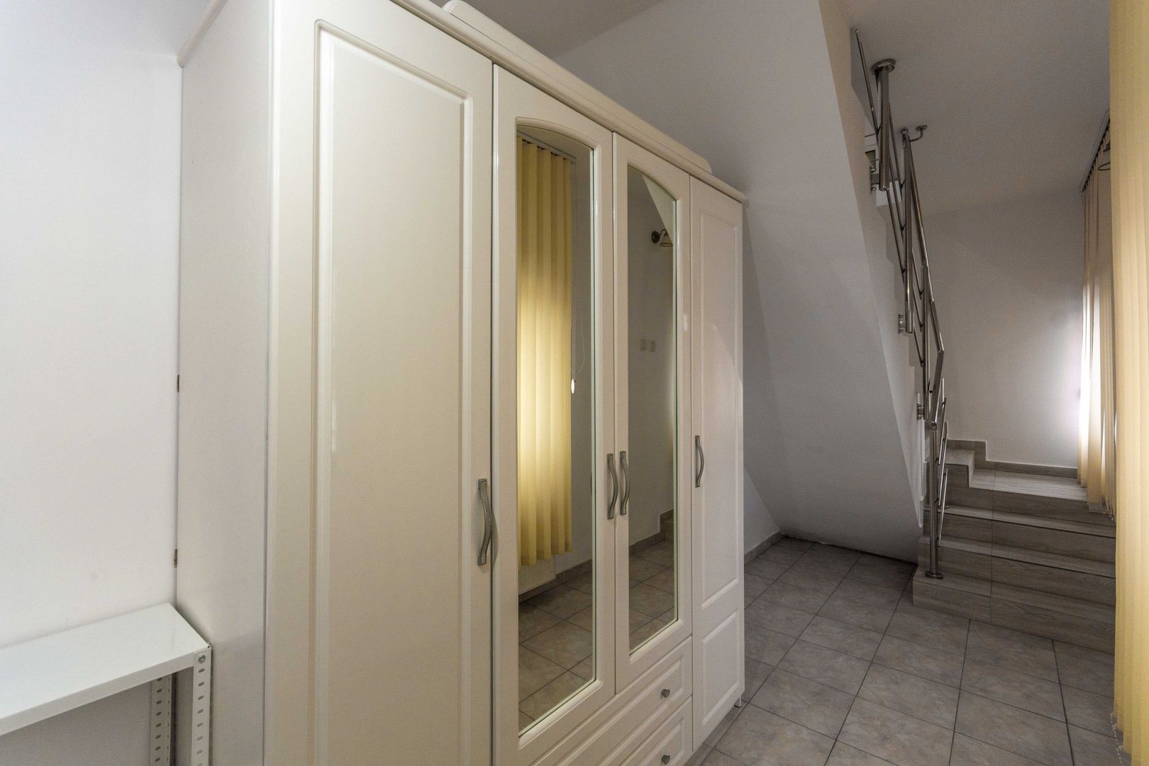 Bucurestii Noi - Chitila Ap 3  camere la curte, terasa, comision 0% - Poză 15