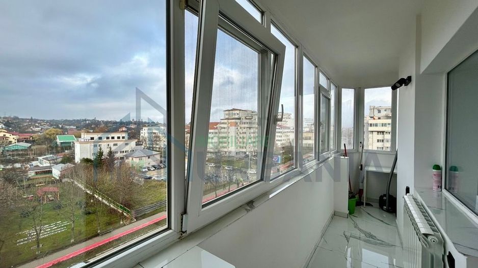 Apartament recent renovat - zona Nicolina - Poză 6