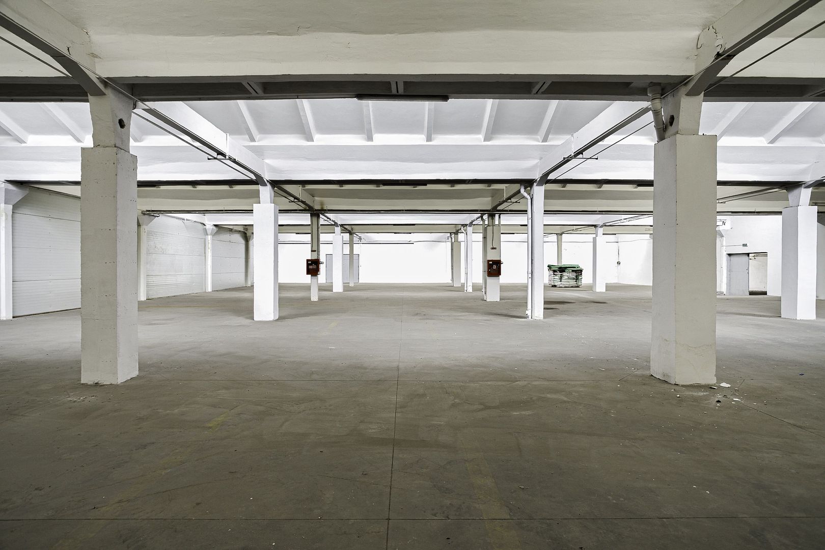 Hala Industriala de inchiriat 1.174 mp cu rampa egalizatoare, Arad - Poză 2