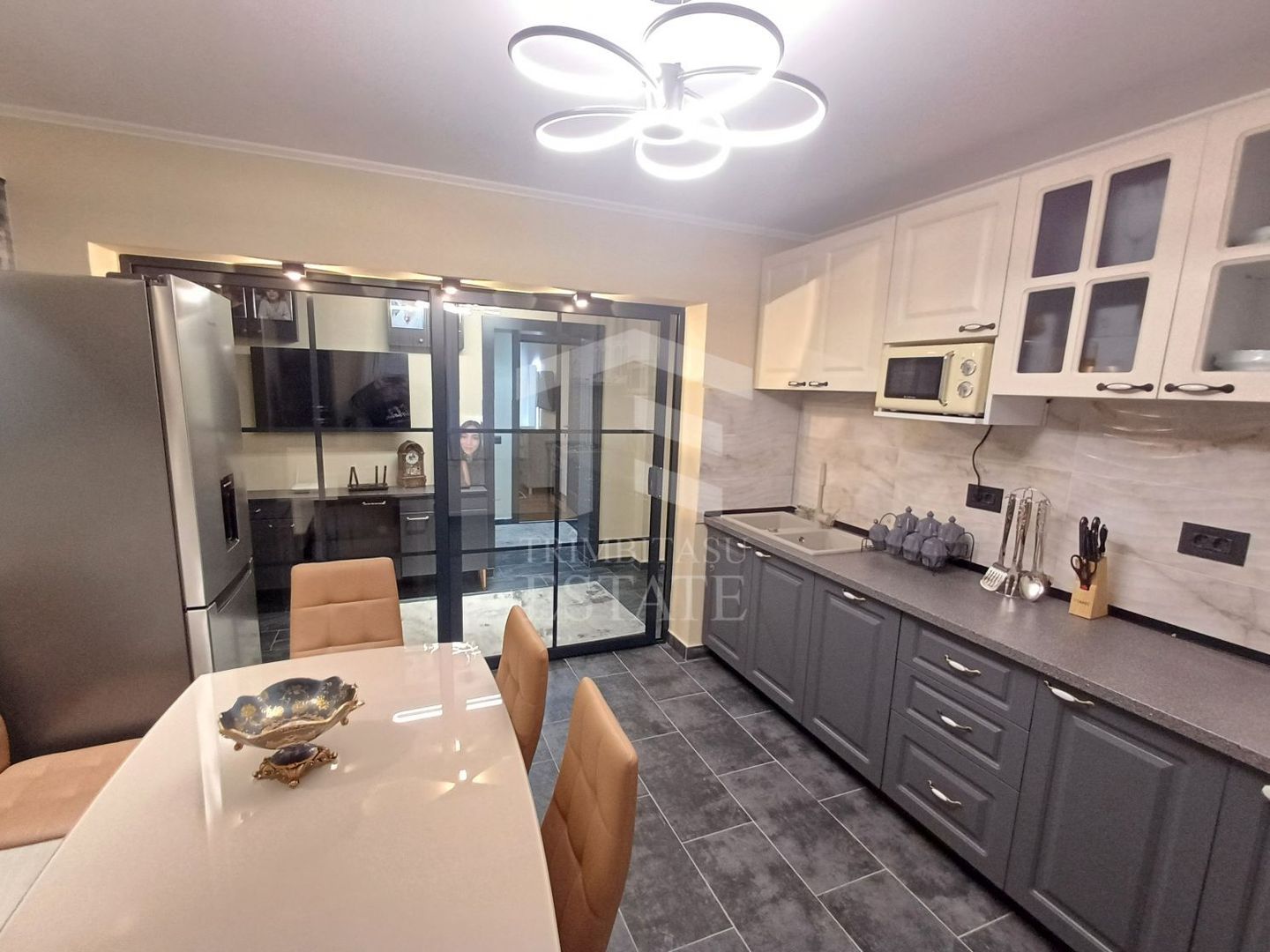 Apartament 3 camere mobilat/utilat-totul NOU! Grigore Ionescu Tei - Poză 13