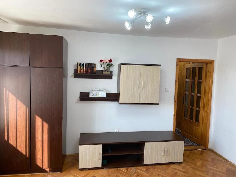 Complex-Studentesc | 2 camere | Mobilat si utilat - Poză 1