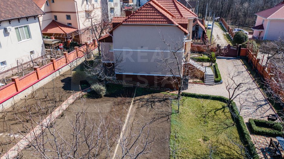 Vânzare, casă, 3 nivele, 200 mp + 10 ari, str. Gura Văii, Rîșcani - Poză 37