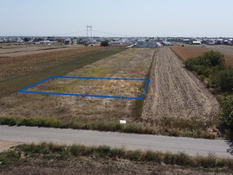 Teren intravilan in RATE la intrare in comuna Berceni - Poză 1