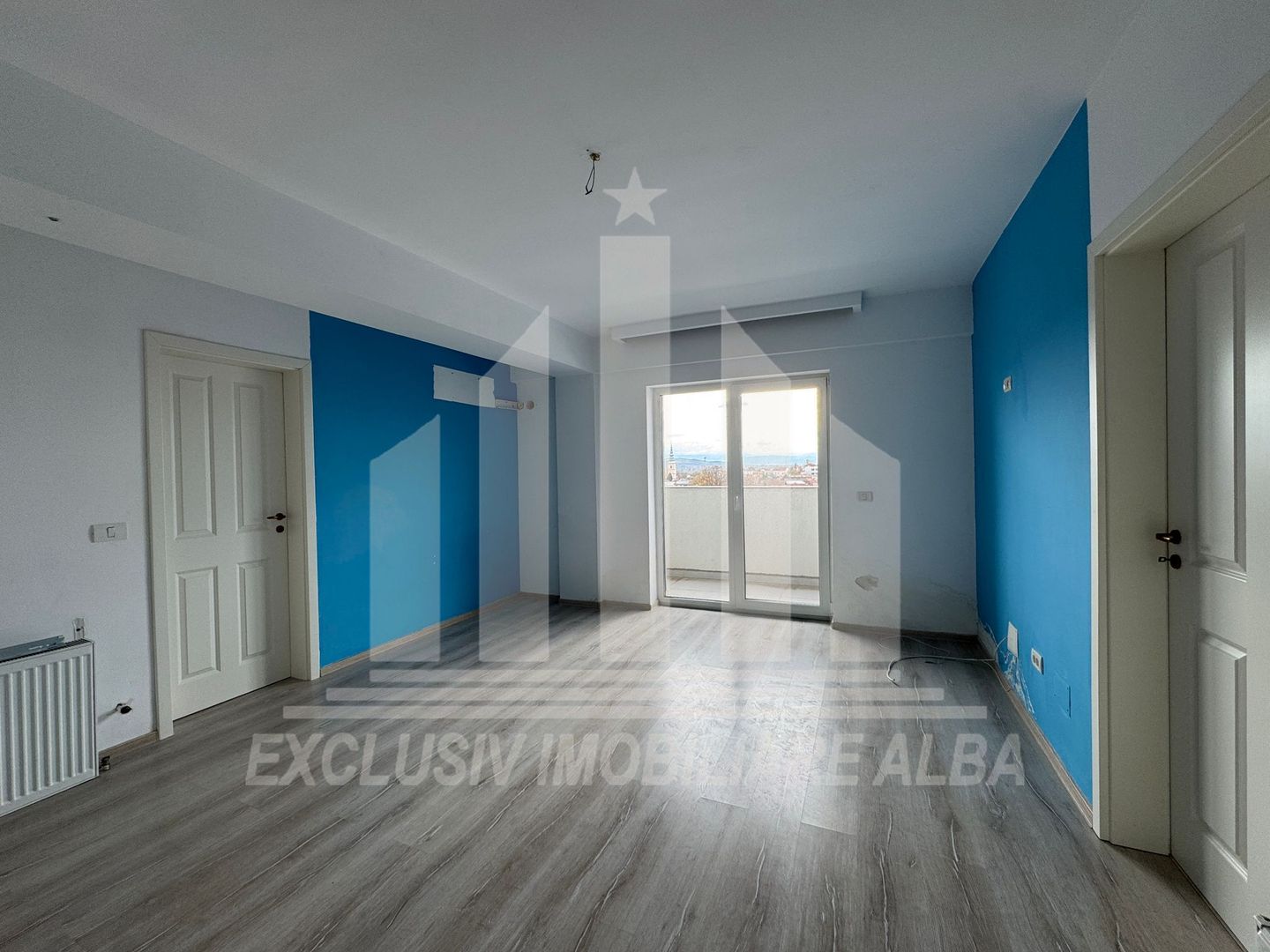 Apartament cu 2 camere de vanzare, Maieri - Poză 2