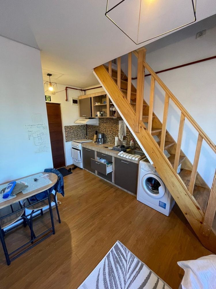 STUDIO PE 2 NIVELE METROU ZONA BRANCOVEANU - Poză 1