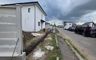 Vilă individuală în Tunari – 5 camere, curte privată - Poză 33