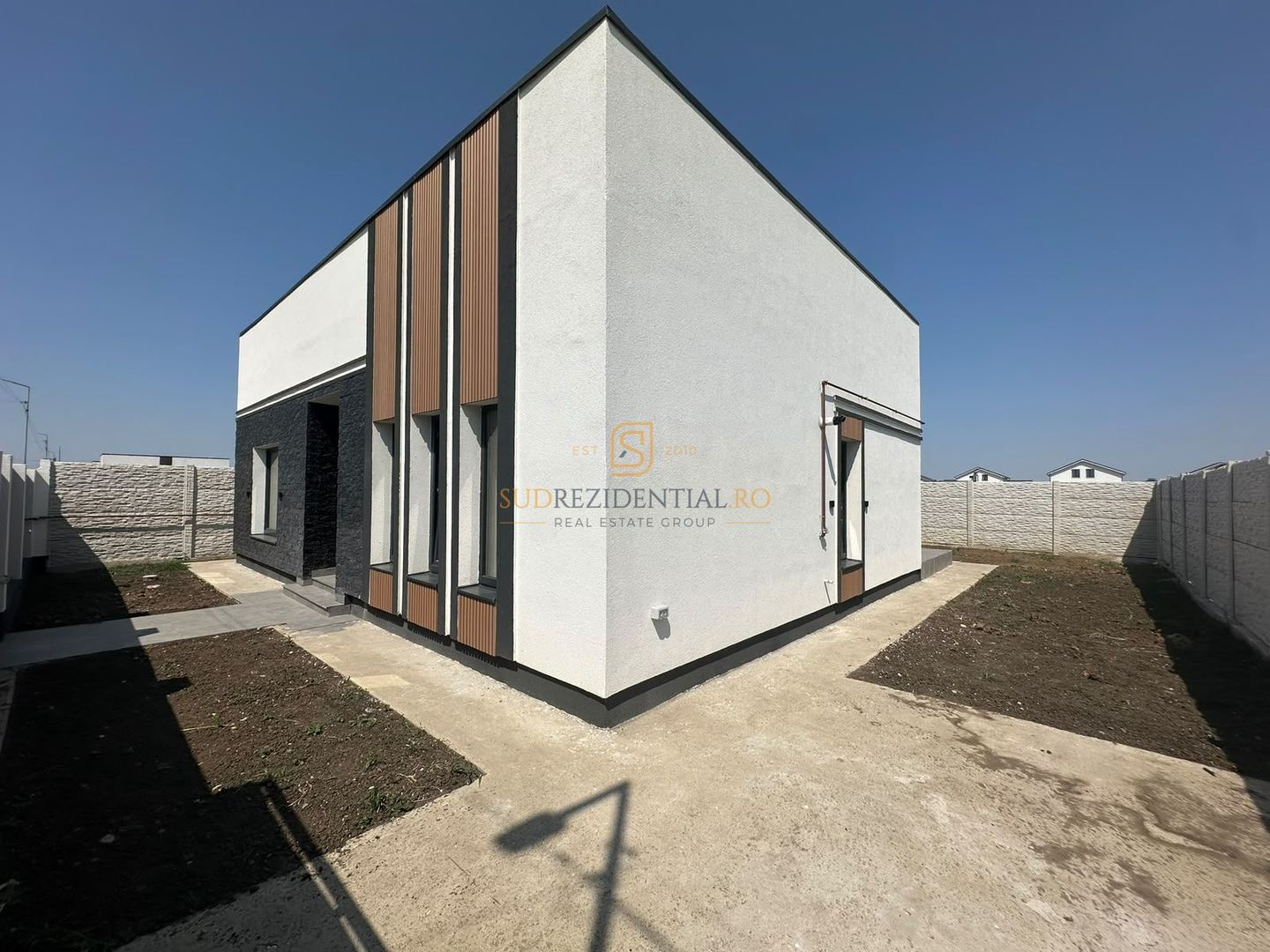 Casă individuală, 4 camere, teren 309 mp - Comuna Berceni - Poză 3