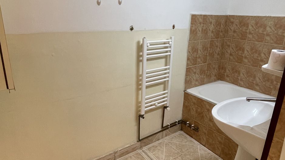 Bucovina | 1 cameră | Decomandat | Etaj 3 | Centrala Proprie. - Poză 9