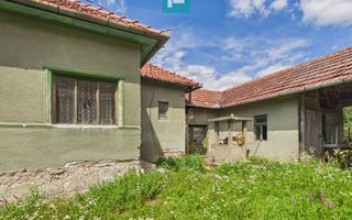 Casă în localitatea Bonțești, județul Arad - Poză 2